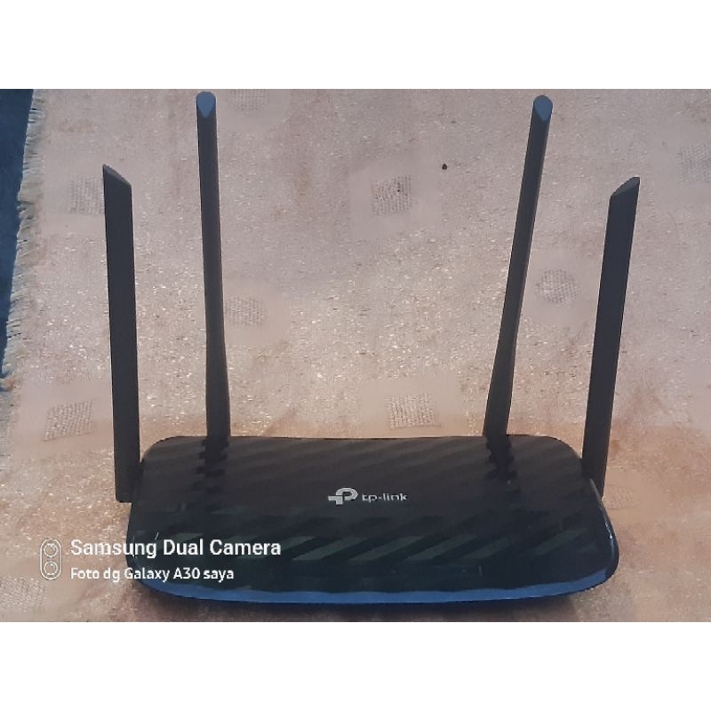 TP-LINK ARCHER A6 AC1200 WIRELESS MO-MIMO Gygabit ROUTER, ROUTER TP-LINK ARCHER A6 like new normal s