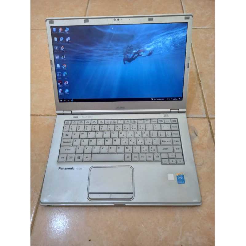 DIJUAL LAPTOP PANASONIC CF-LX3 KENCANG,RINGAN DAN ASLI MADE IN JAPAN