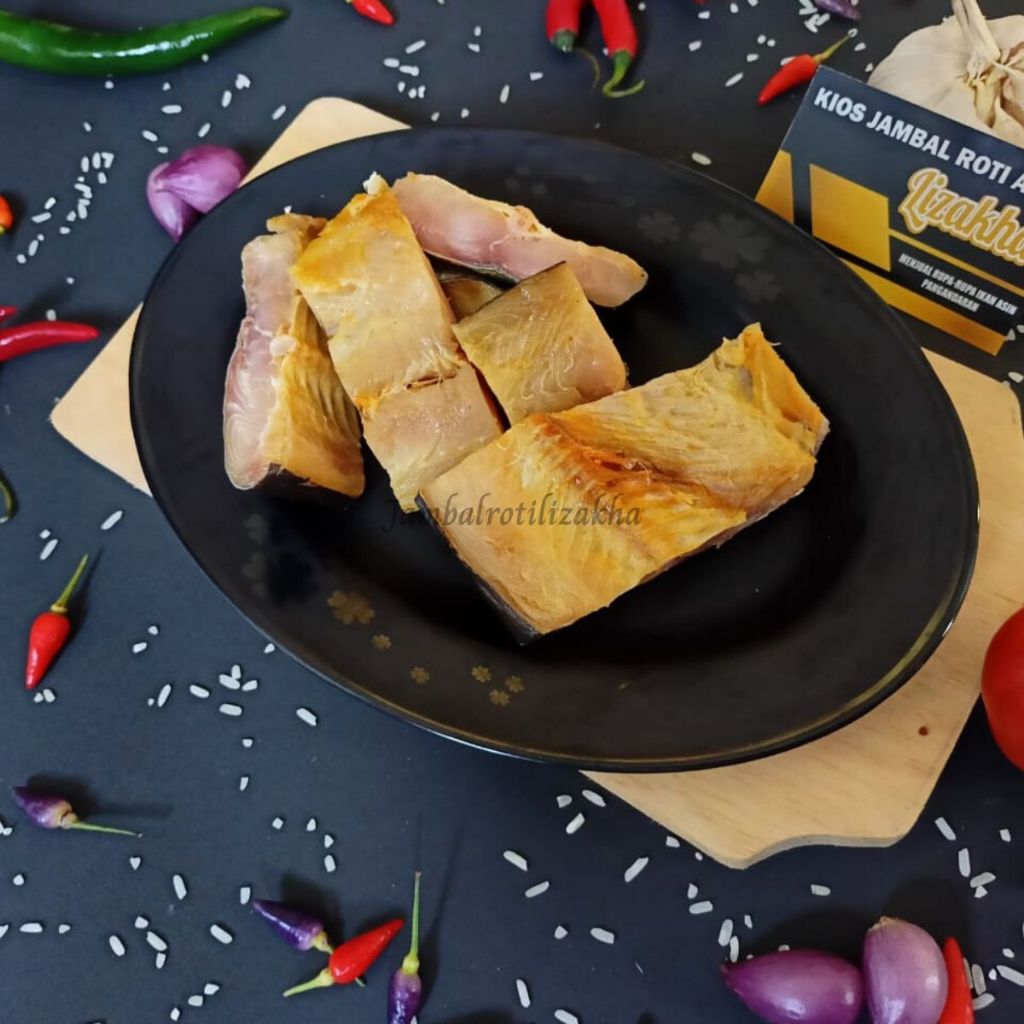 

Ikan Asin Jambal Roti Super MENTEGA Ngeprul tidak full daging (Jambal roti basah/ngeprul ) Vacum 500gr