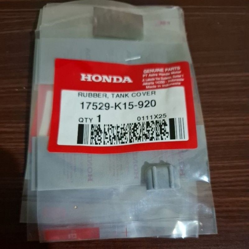 Karet Dudukan Cover Tangki Honda Cb150r Cbr150rCbr250rr 17529-K15-920