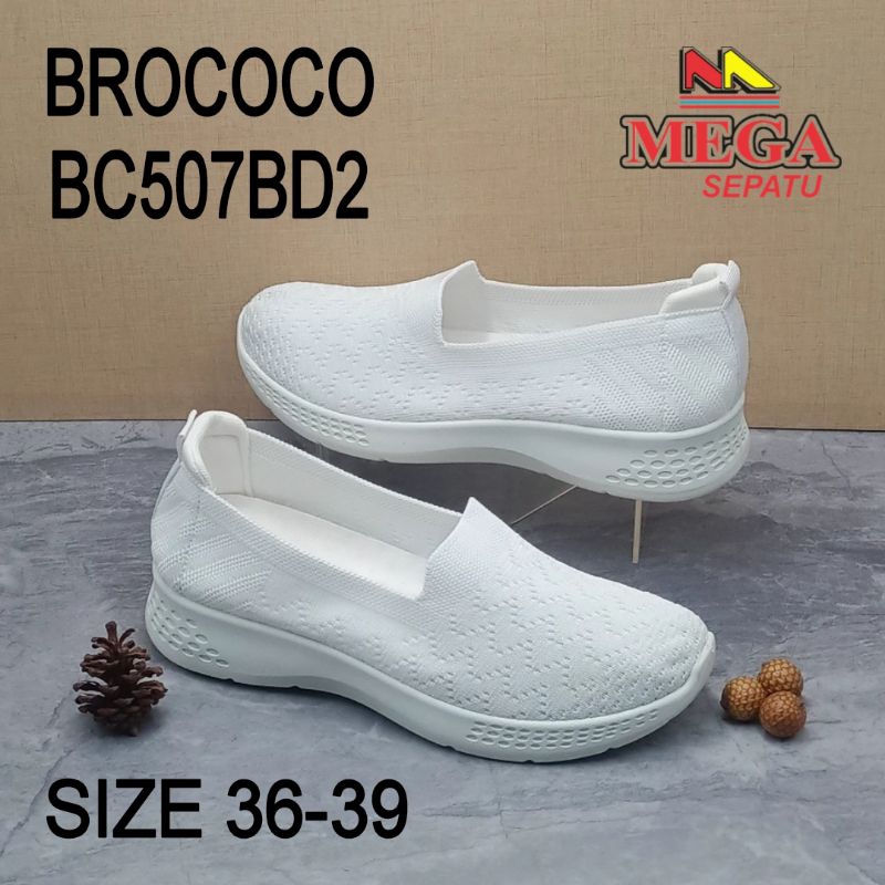 SEPATU JAMAAT HAJI DAN UMROH TERBARU TANPA TALI BERKUALITAS BROCOCO BC507BD2 PUTIH