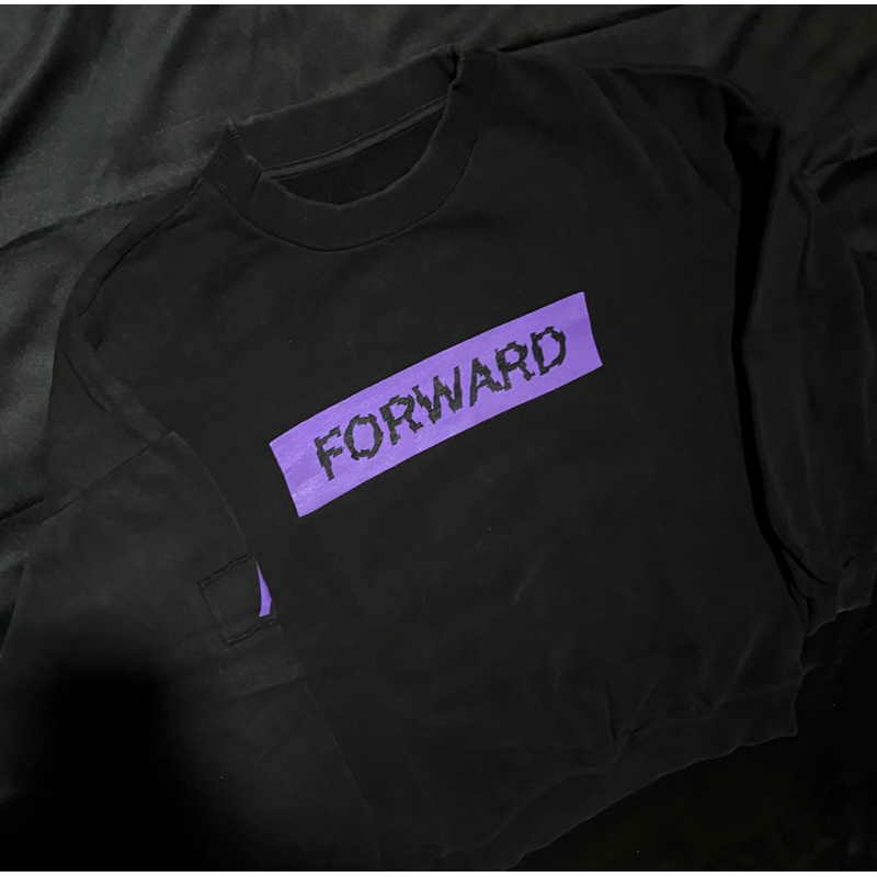 Crewneck Hitam Preloved