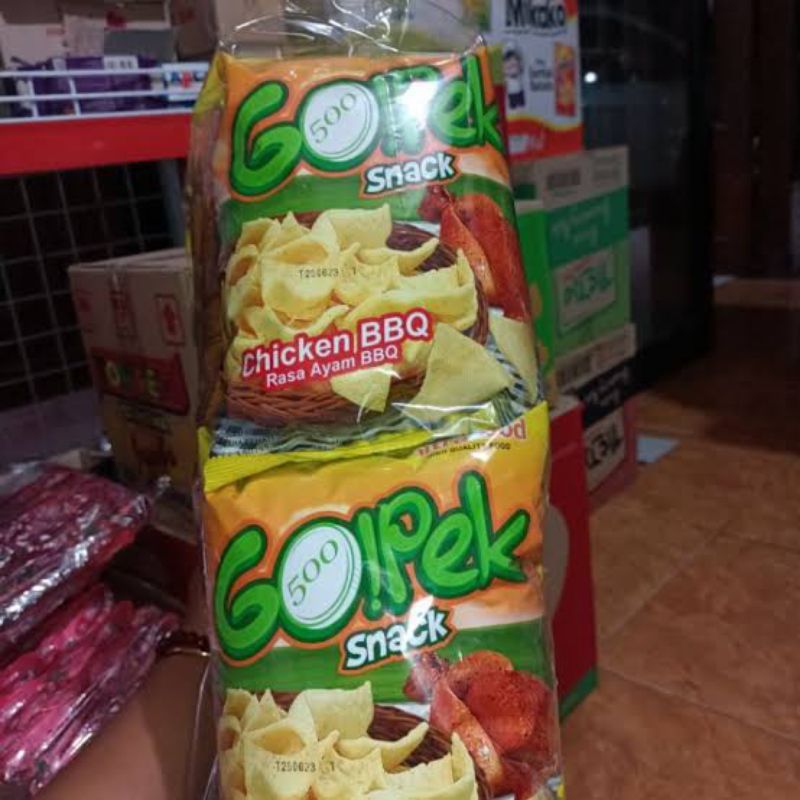 

SNACK BERHADIAH GOPEK JUMBO 30 GRAM 1 PACK ISI 10 PCS