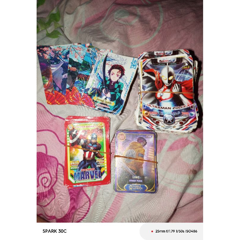 kartu wayang preloved Avengers,demon slayer,mobile legends dan Ultraman paket set ambil semua cuman 