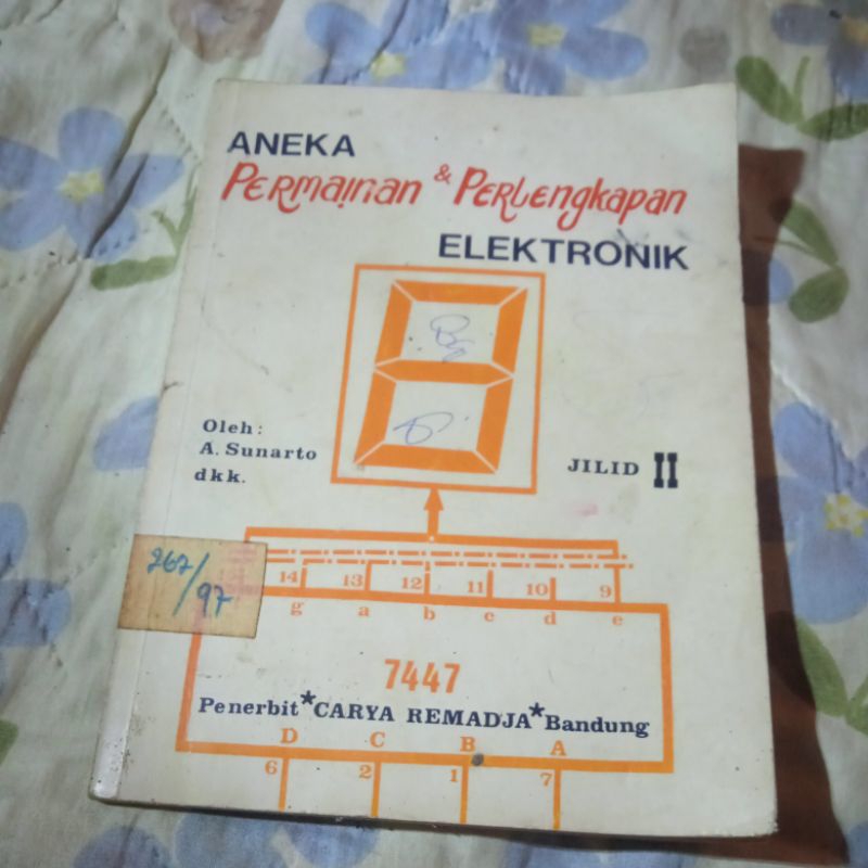 buku Aneka permainan & perlengkapan Elektronik jilid ll, buku original jadul