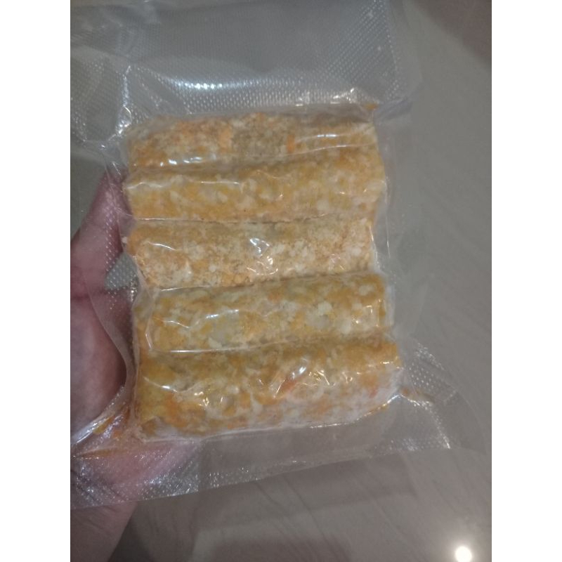 

RISOL ISI AYAM SRUIR PEDAS