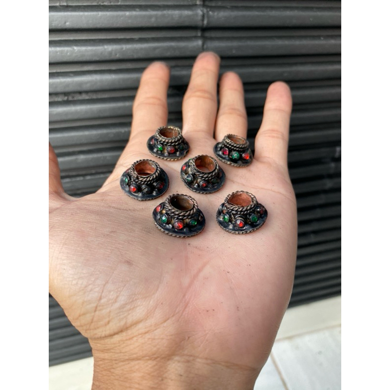 mendak tembaga hitam kodenan