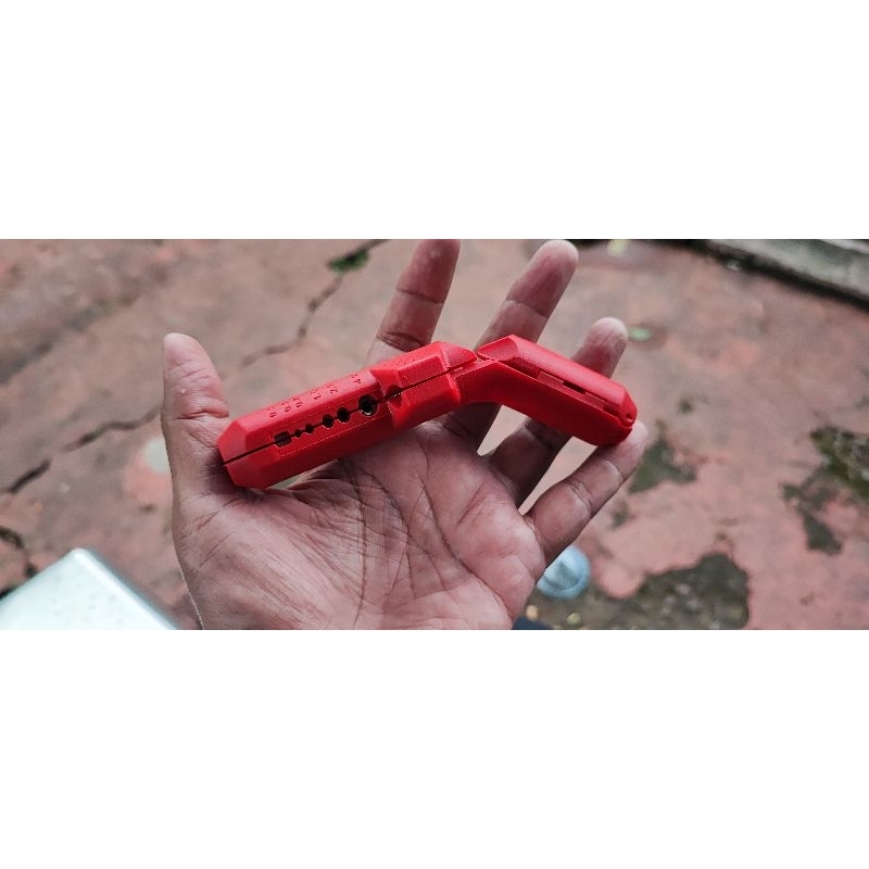 Pengupas_Kabel_Mirip_Knipex_Ergostrip