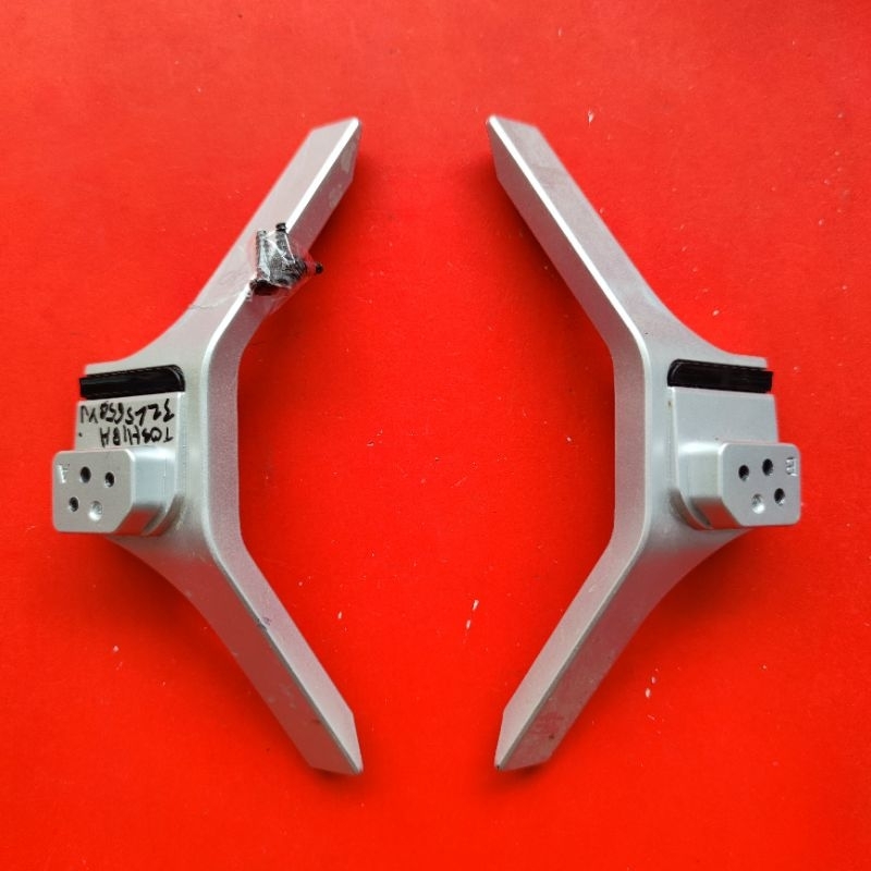 stand kaki led tv toshiba toshiba 32L5650VJ