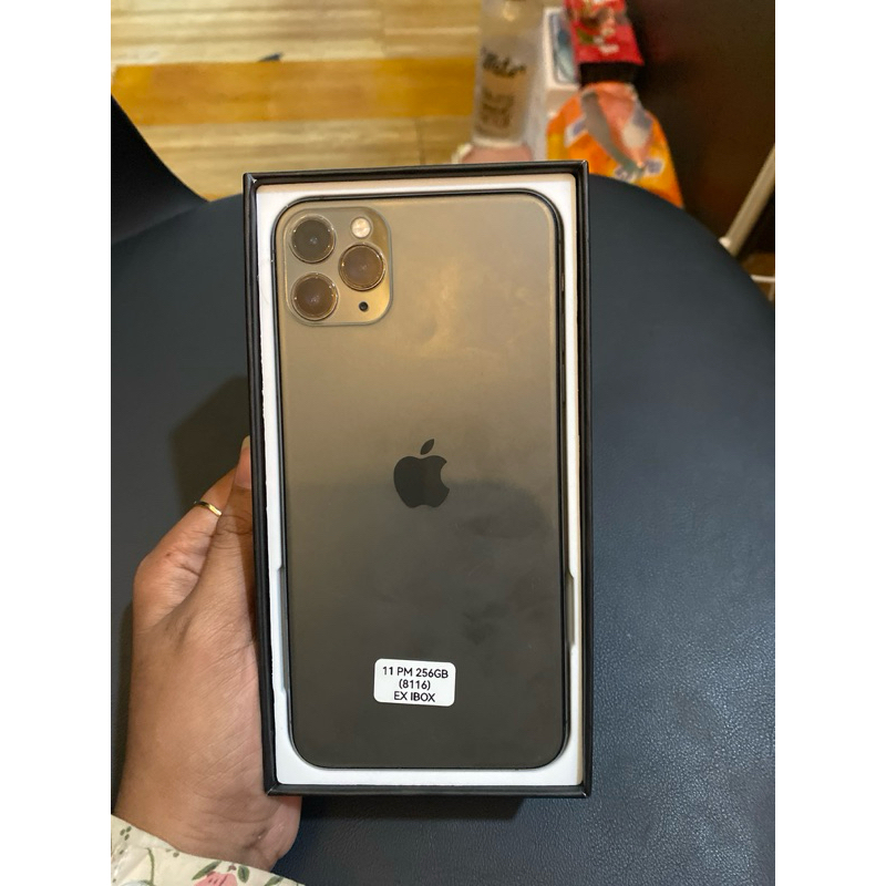 IP 11 PRO MAX SECOND