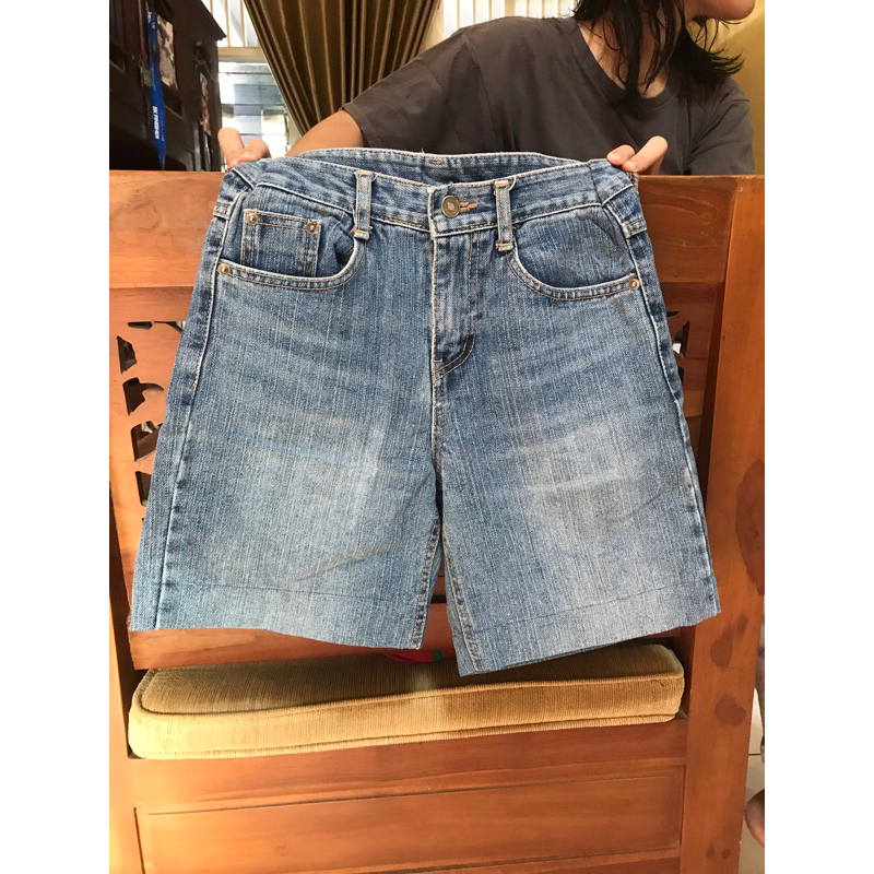 celana jeans pendek
