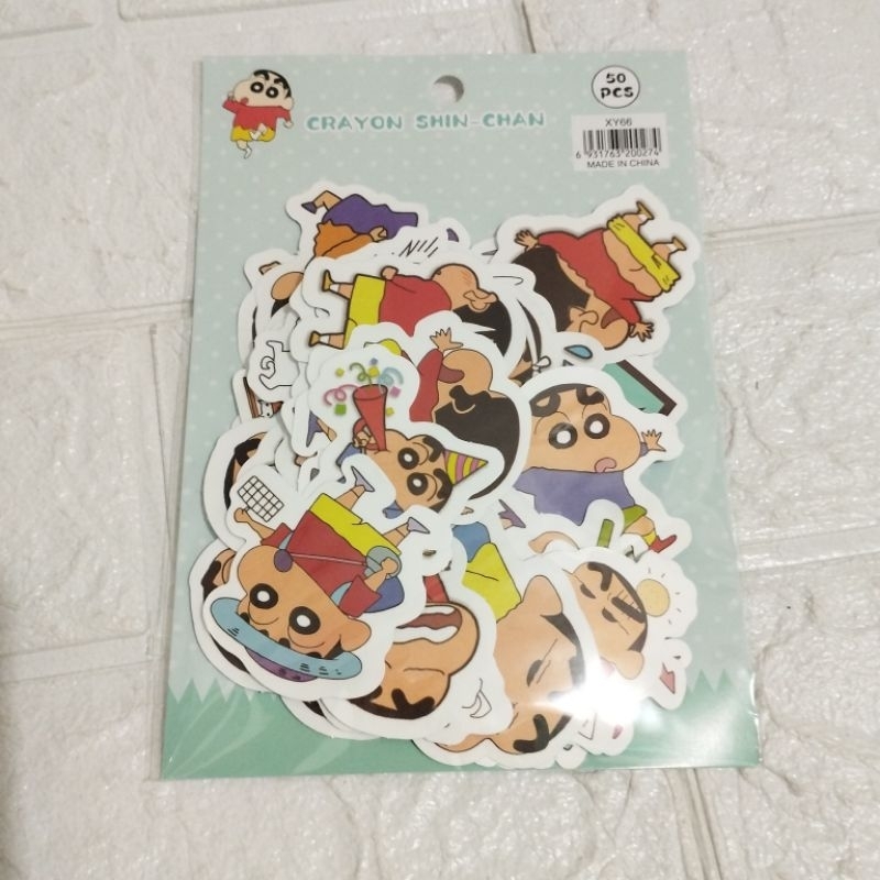 

sticker shinchan isi 50 pcs