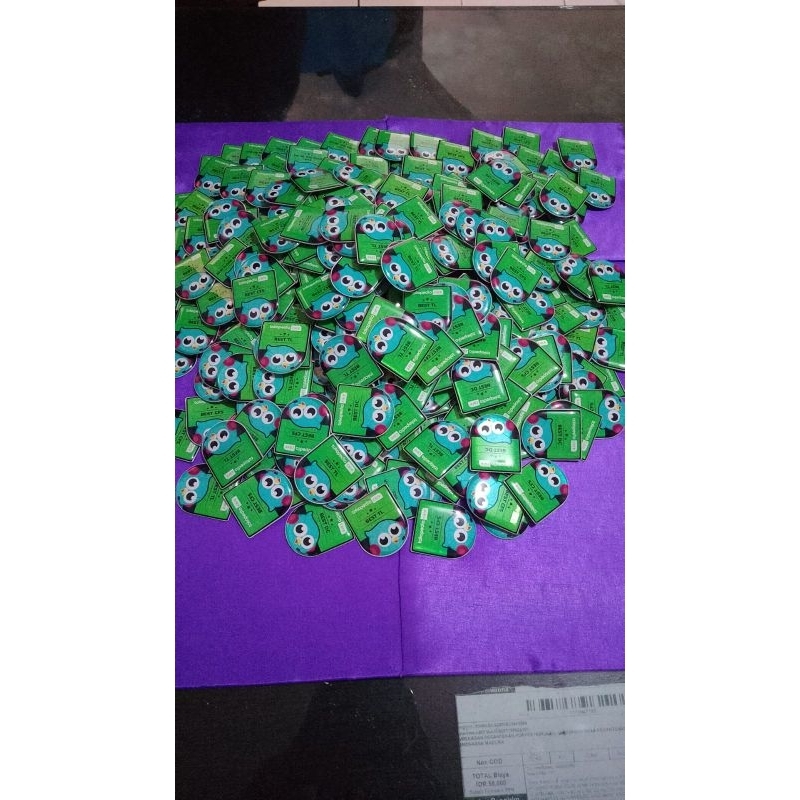 

Pin dada resin murah banget