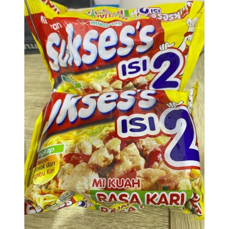 

MIE SUKSES ISI 2 RASA KARI AYAM