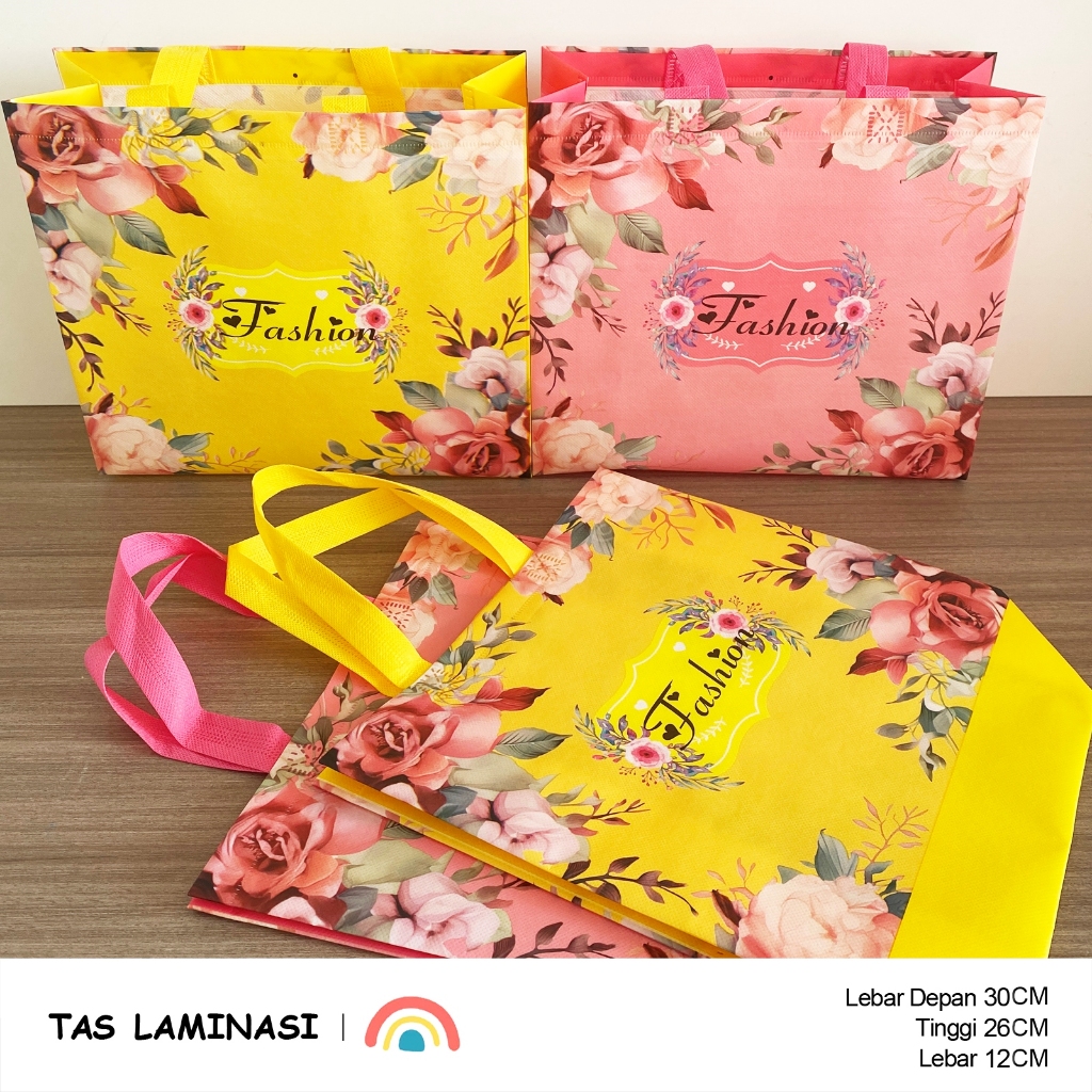 

3-12 Pcs Tas Hadiah Motif Bunga 'Flshion' - Tas Pernikahan / Souvenir / Belanja - Ukuran 30x26x12 cm - Laminasi