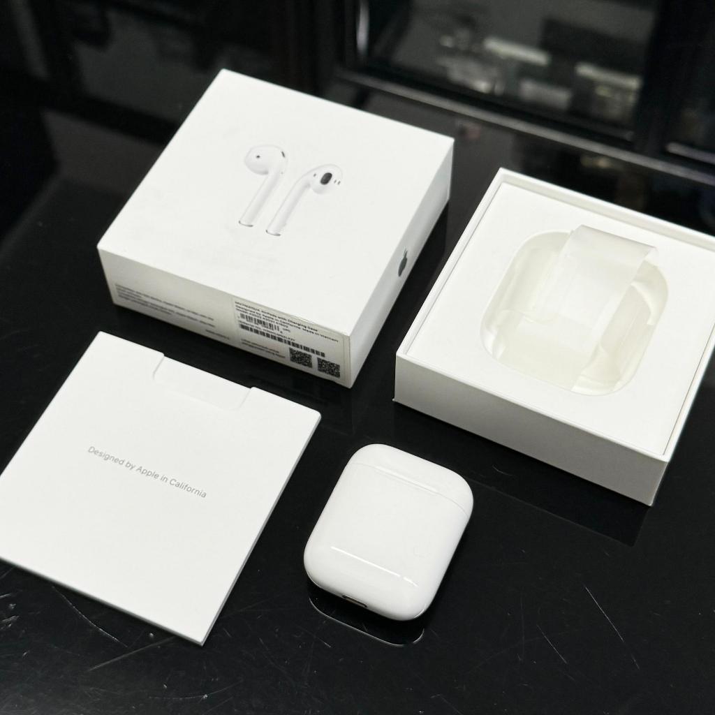 Apple AirPods Earpods With Charging Case Gen 2 MV7N2ID/A Second Bekas Iphone Ipad