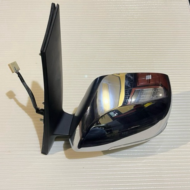 Spion Innova old / grand innova V / innova barong 2005-2015 sebelah kiri