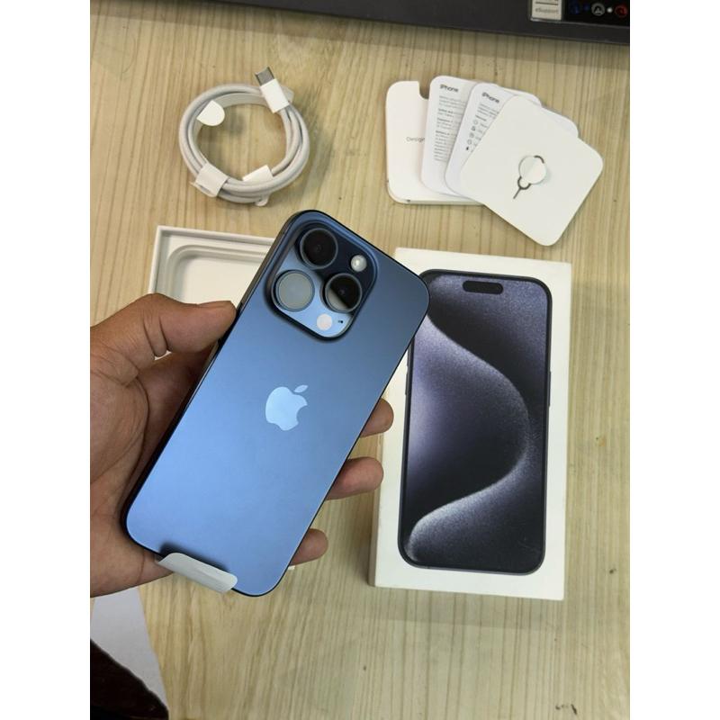 IPhone 15 Pro 128 GB ex Resmi IBox Second Like New