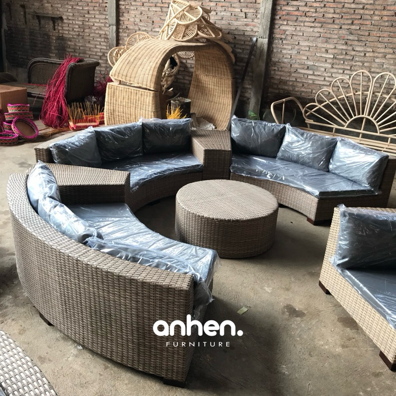 Set Sofa Tamu Outdoor Rotan Sintetis / Kursi Tamu Outdoor / Sofa Tamu Melingkar / Sofa Santai Rotan 