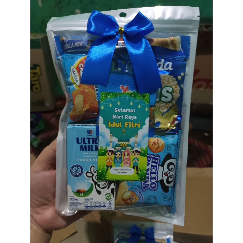

Snack Ulang Tahun / WISUDA / PASKAH/NATAL bisa untuk segala acara tema Biru