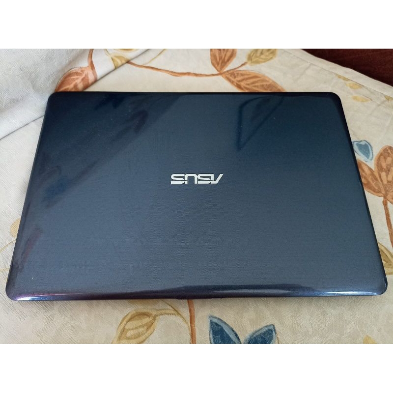 ASUS E203NAH NOTEBOOK PC (Second)