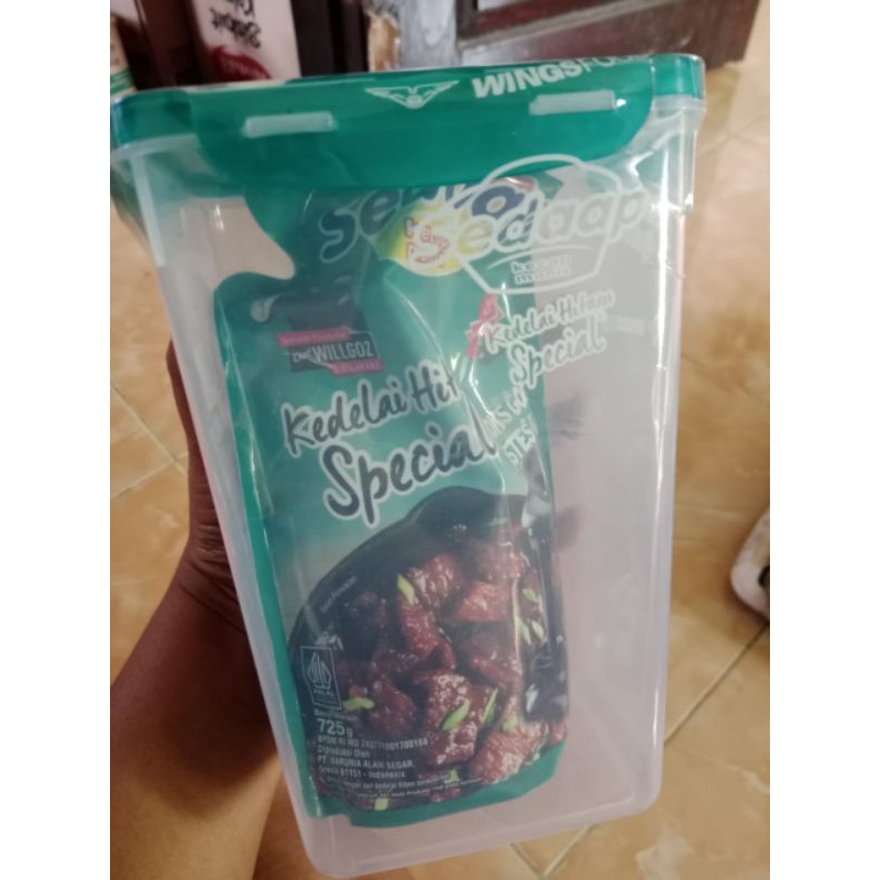 

kecap manis sedaap free toples berat 725 gram