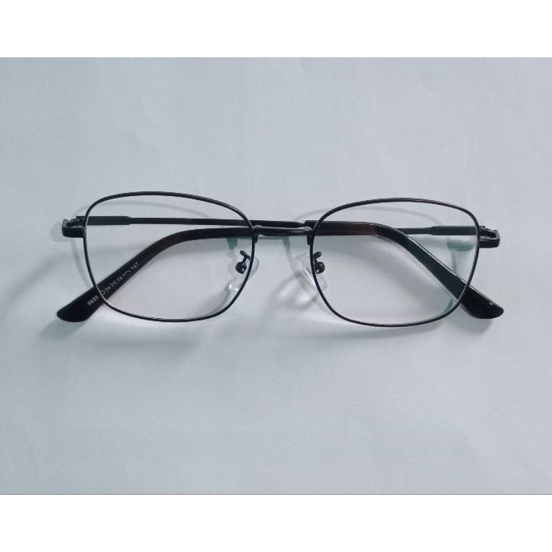 Kacamata Optik Minus Plus Pria Terbaru