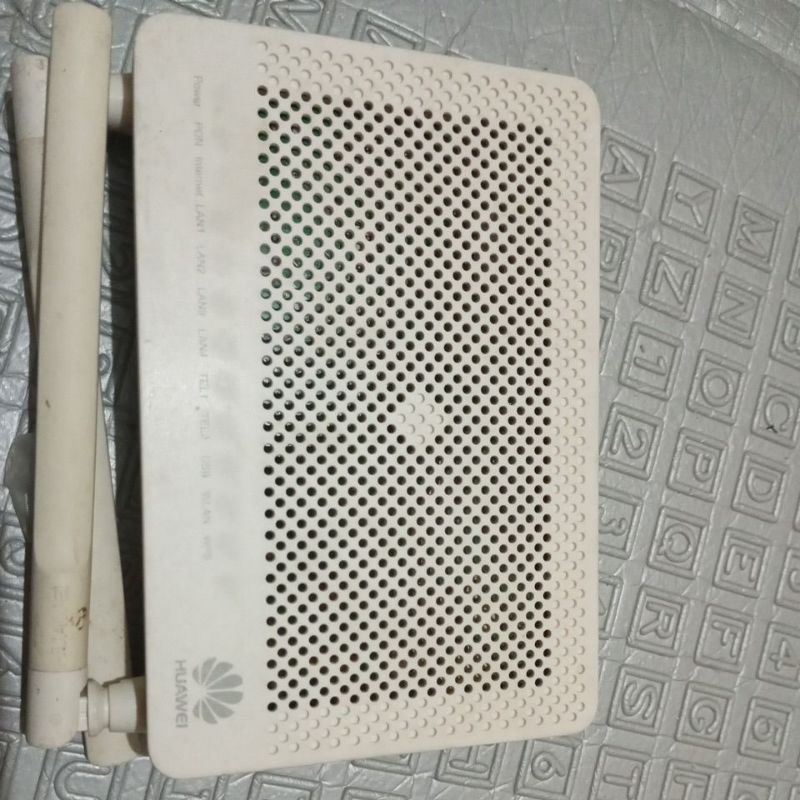 Router Huawei hg8245h5 port biru
