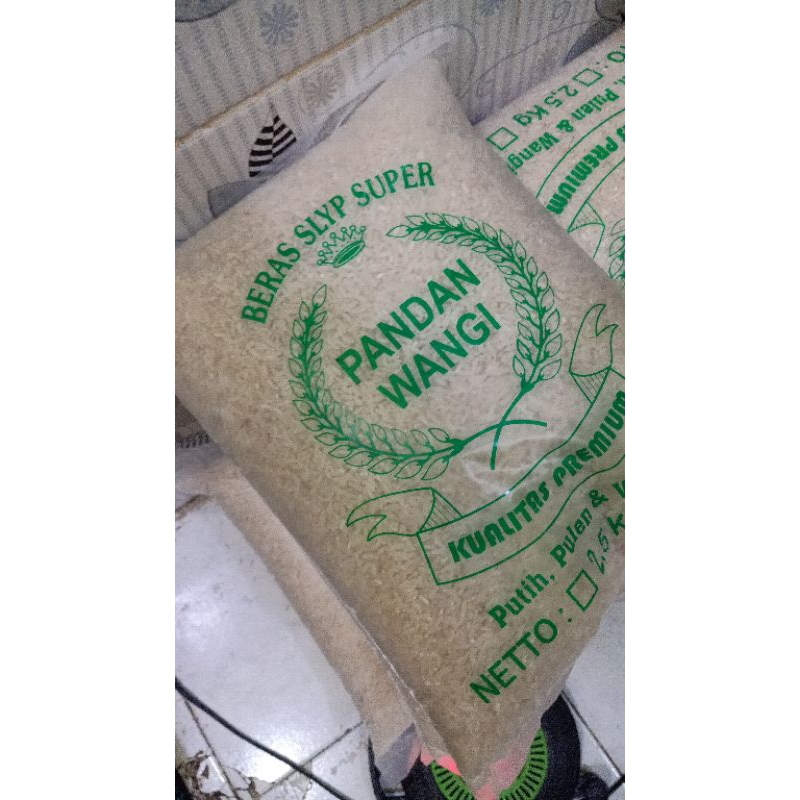 

beras 3kg lele plastik/pandan wangi