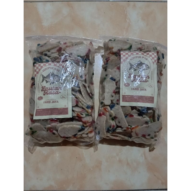 

Kerupuk Ikan laut bentuk unik 500gr