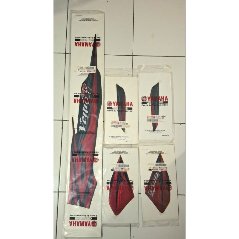 Striping Vega R new 2008 warna merah hitam original