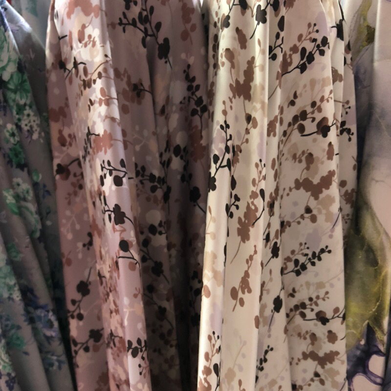 kain armany silk motif - kain armany silk motif bunga - kain armany silk motif luxury - kain armany 