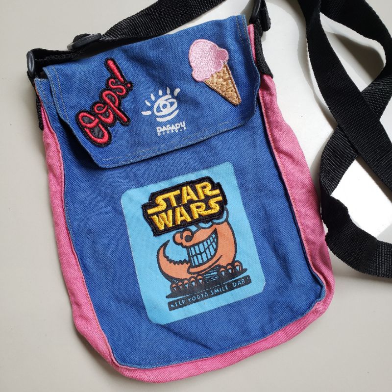 Preloved Tas Selempang Dagadu Djokdja