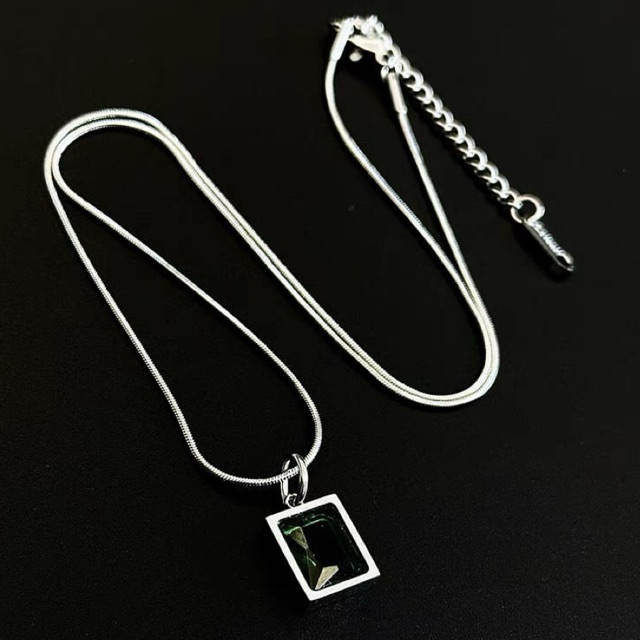 Terbaru Kalung Titanium Model Giok Kalung Titanium Wanita Terlaris Kalung Wanita Model Terbaru Kalun