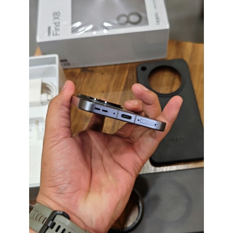 Oppo Find X8 RAM 16/512GB Bergaransi Resmi