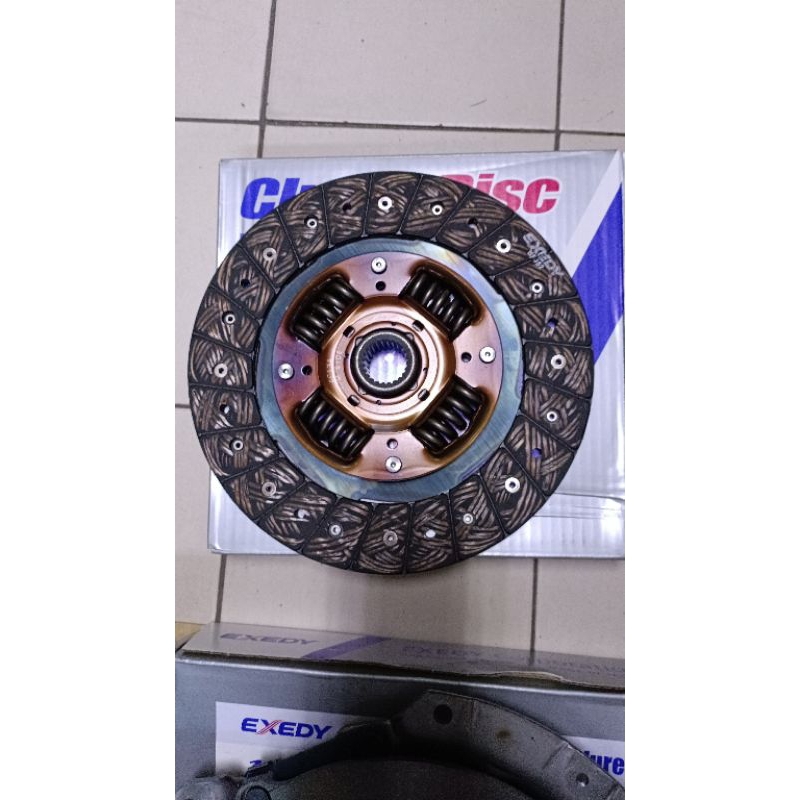PLATE KOPLING KAMPAS KOPLING CLUTCH ISUZU BIGHORN TROOPER BUILD UP EXEDY DAIKIN