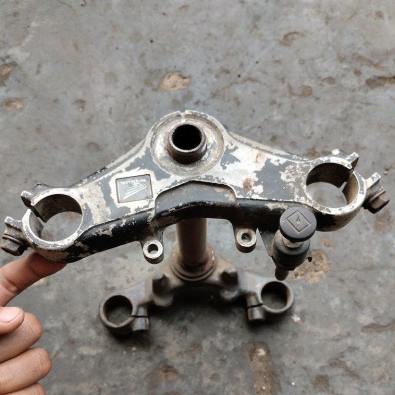 segitiga atas bawah CBR 150 old kpp karbu Thailand