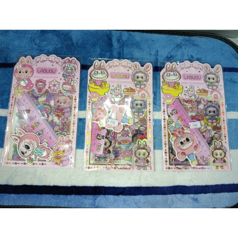 

Stiker labubu