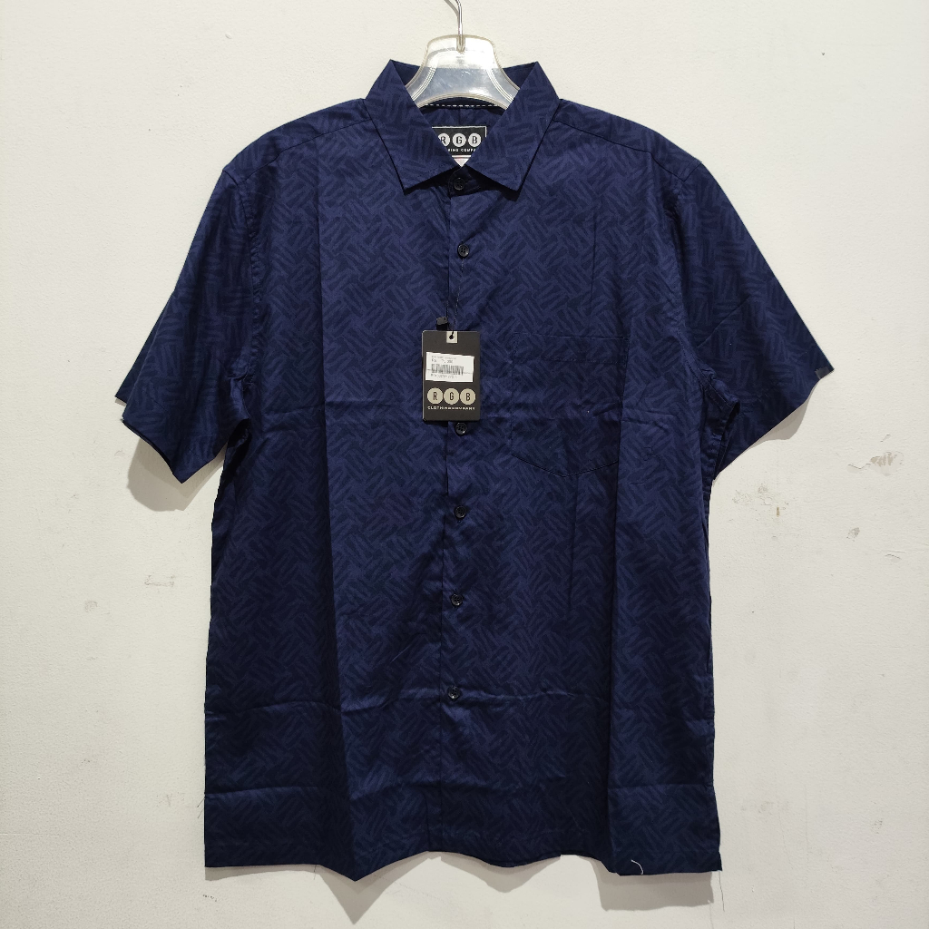 RGB Kemeja Casual Pria Navy Motif Lengan Pendek RHMP11110425