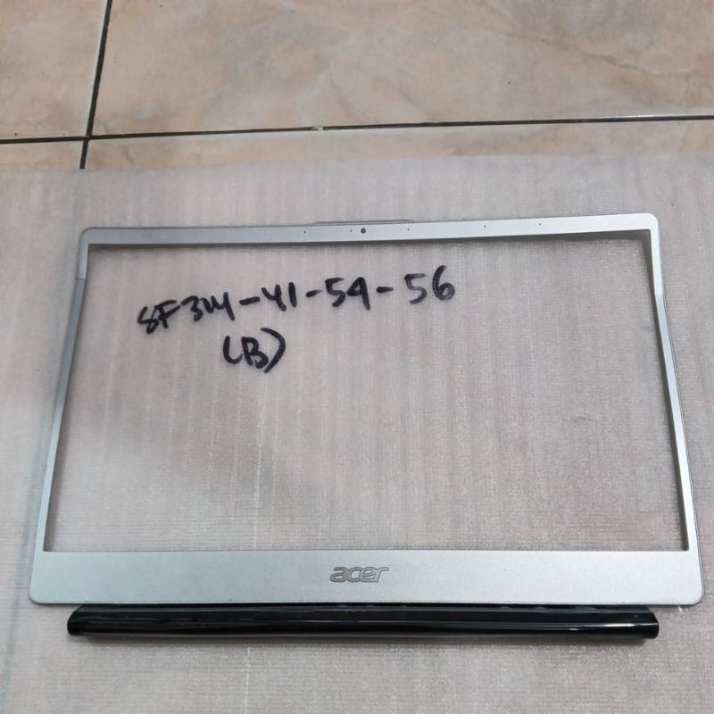 Casing Bagian Depan LED LCD Laptop Acer Swift 3 SF314 SF314-41 SF314-54 SF314-56