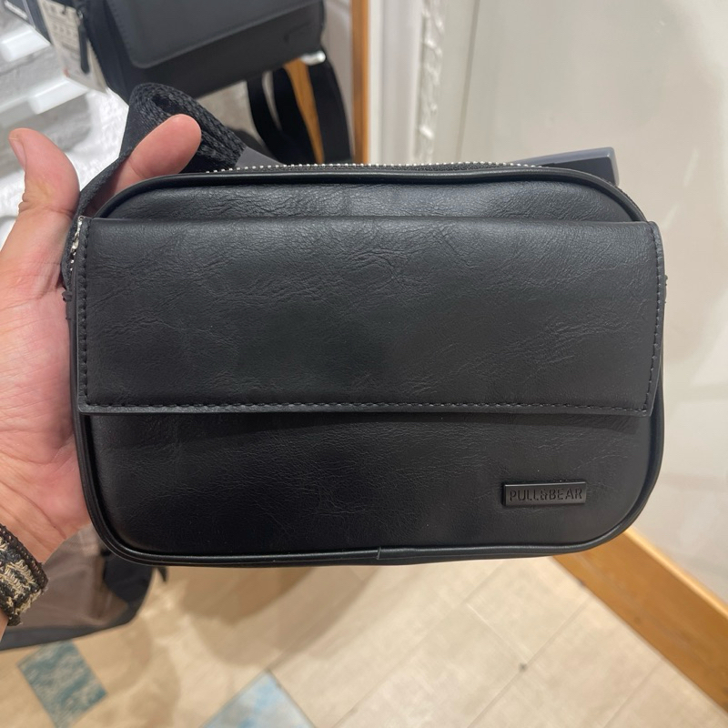 Tas Pull and Bear Man jastip jasa titip