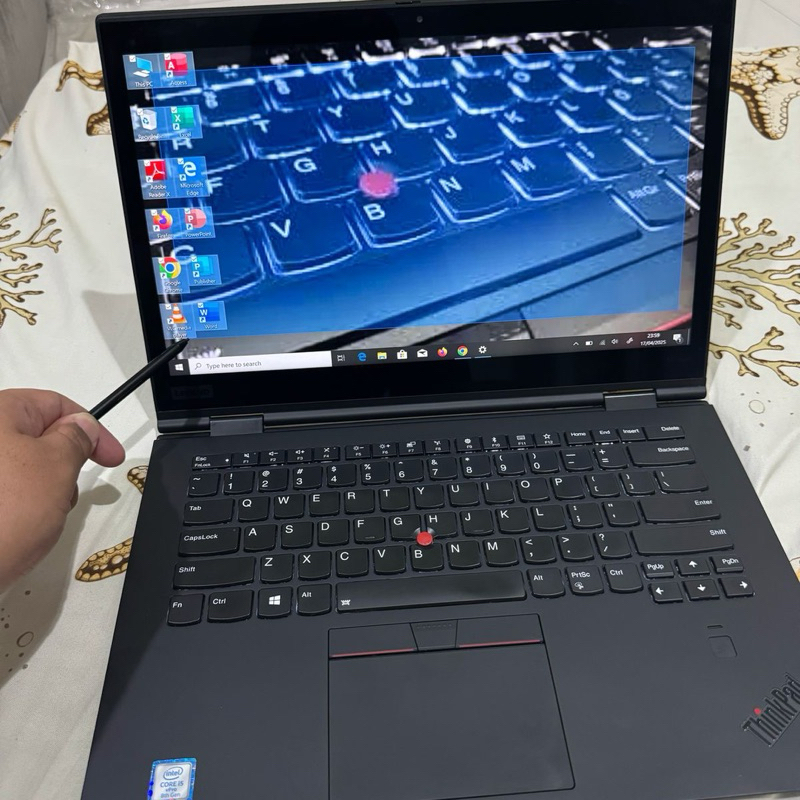 Laptop Lenovo Thinkpad X1 Yoga Touchscreen Core i5 Gen 8 - 8GB - SSD 512GB
