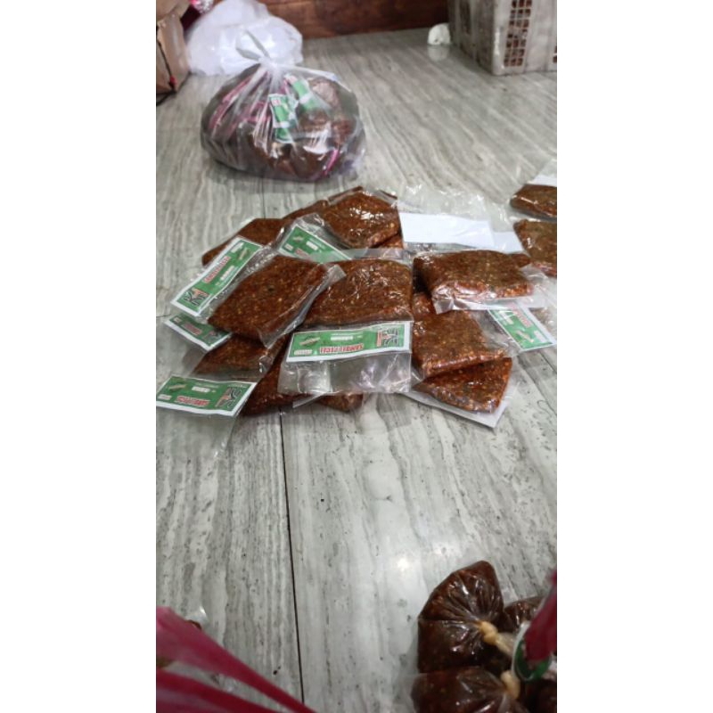 

Bumbu Pecel khas nganjuk kemasan rengtengan gepeng isi 5 pcs