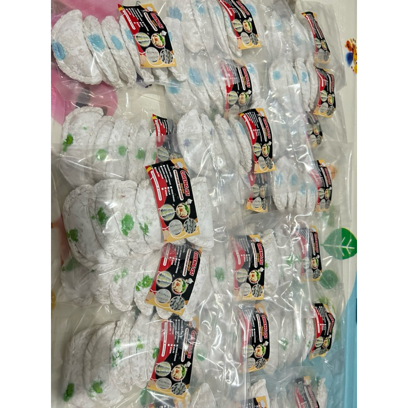 

Cireng Isi ayam pedas / cincang sapi pedas / keju