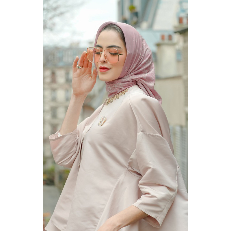 Buttonscarves el mar minorca pinky sand