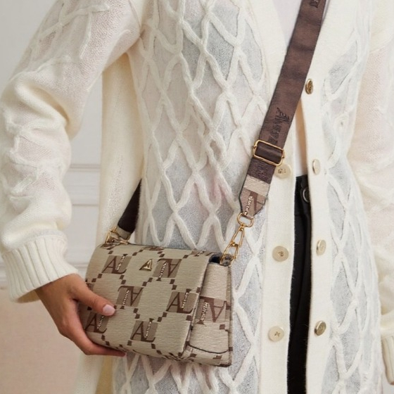 Aolong Tas Selempang Nirina 8994# SlingBag Wanita Terbaru Elegan Dan Mewah Bahan PU Leather