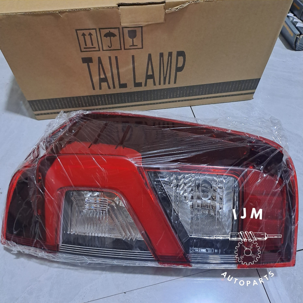 Lampu Stop Belakang Nissan Navara D23 NP300 Tipe LED BBBTEK