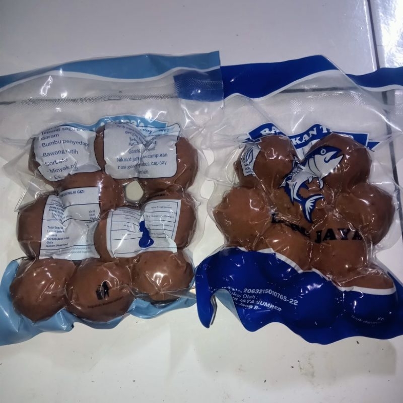 

Baso Ikan Tuna Besar Isi 10Biji / PO Laris Jaya
