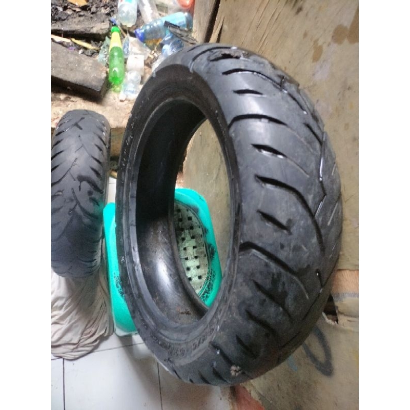 ban PCX bekas (ORI dari motor PCX ) belakang ring 13 (130/70 -13) tubles