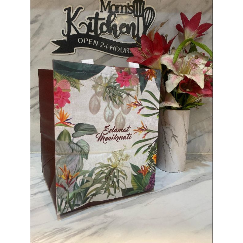 

tas hajatan laminasi box 22x22